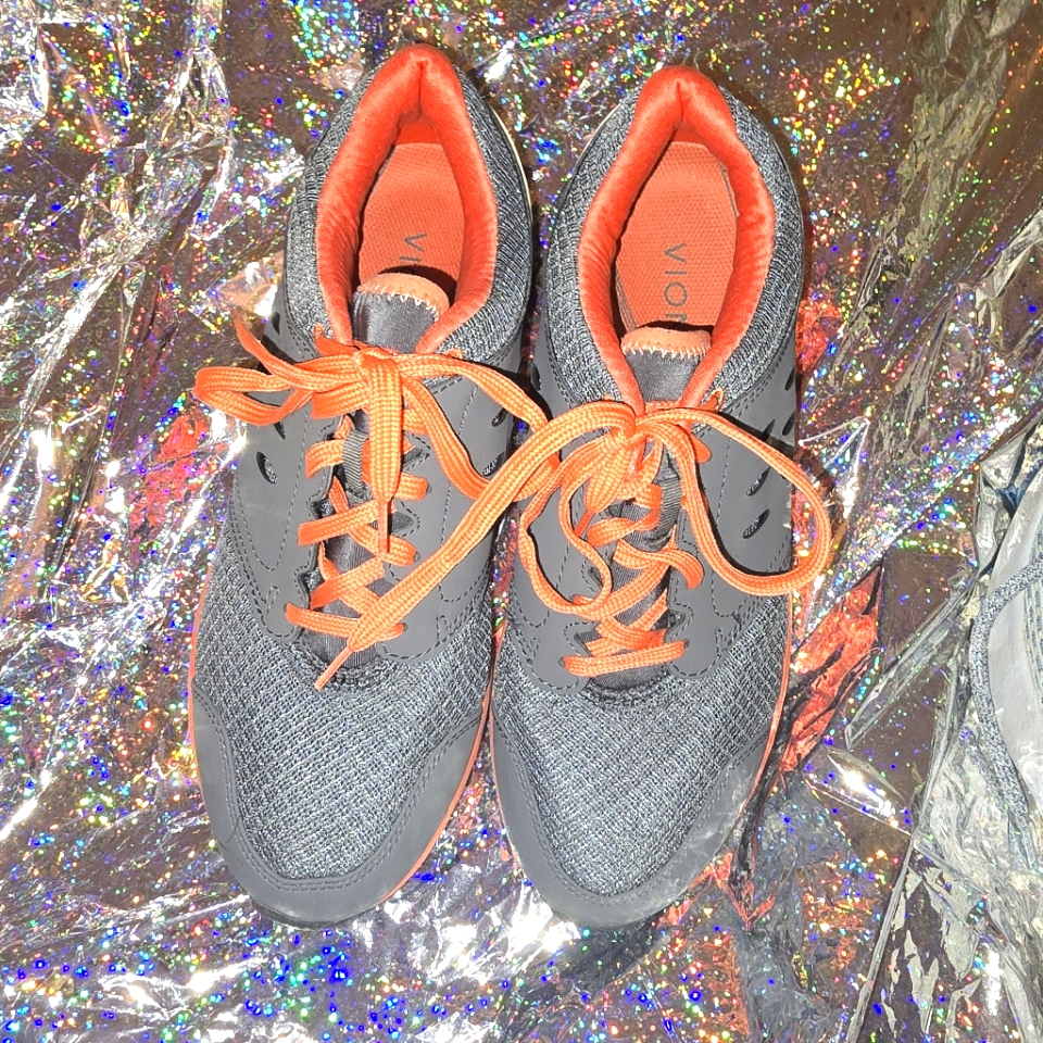 Vionic Women's Sneakers Shoes, Sz 8.5